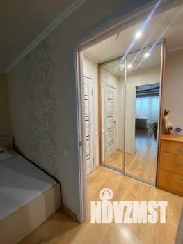 1-к квартира, посуточно, 40м2, 11/16 этаж