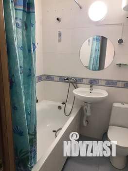 1-к квартира, посуточно, 45м2, 13/16 этаж