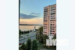 1-к квартира, посуточно, 40м2, 8/16 этаж