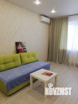 1-к квартира, посуточно, 38м2, 19/23 этаж