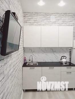 Студия квартира, посуточно, 40м2, 12/21 этаж