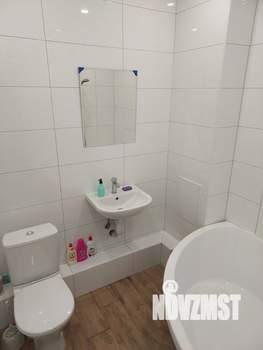 1-к квартира, посуточно, 37м2, 13/23 этаж