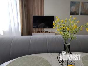 Студия квартира, посуточно, 31м2, 19/25 этаж