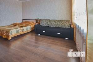 1-к квартира, посуточно, 40м2, 8/10 этаж