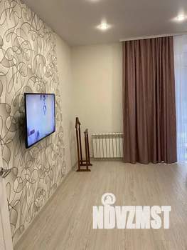 1-к квартира, посуточно, 37м2, 2/10 этаж