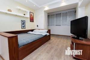 1-к квартира, посуточно, 42м2, 1/1 этаж