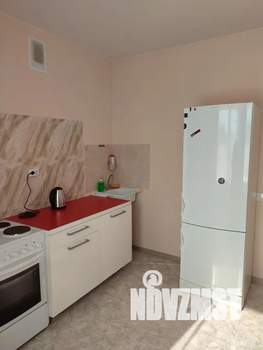 1-к квартира, посуточно, 37м2, 9/9 этаж