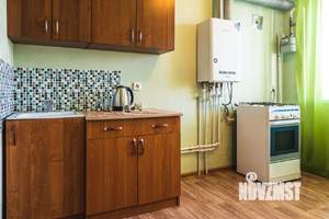 1-к квартира, посуточно, 34м2, 3/3 этаж