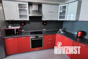 1-к квартира, посуточно, 45м2, 9/17 этаж