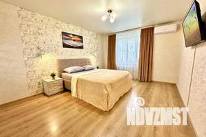 1-к квартира, посуточно, 43м2, 12/20 этаж