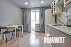 1-к квартира, посуточно, 42м2, 6/10 этаж