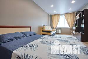 1-к квартира, посуточно, 42м2, 6/10 этаж