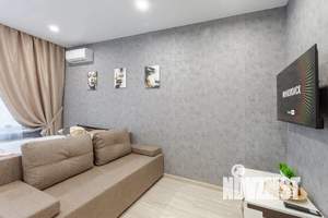 Студия квартира, посуточно, 36м2, 9/25 этаж