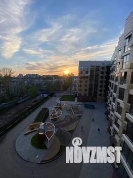 1-к квартира, посуточно, 40м2, 7/8 этаж