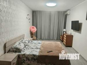 1-к квартира, посуточно, 40м2, 9/9 этаж