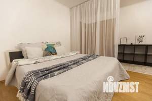 Студия квартира, посуточно, 42м2, 2/16 этаж