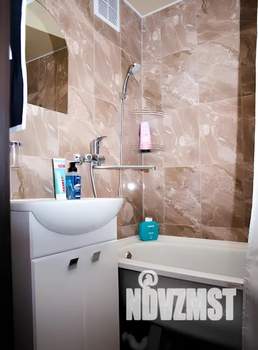 1-к квартира, посуточно, 31м2, 4/9 этаж