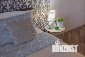 1-к квартира, посуточно, 38м2, 8/10 этаж