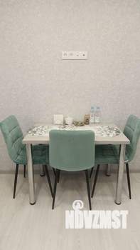 1-к квартира, посуточно, 37м2, 1/10 этаж