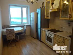 1-к квартира, на длительный срок, 54м2, 23/25 этаж