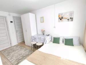 1-к квартира, посуточно, 18м2, 1/1 этаж