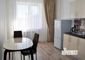 3-к квартира, посуточно, 60м2, 1/1 этаж