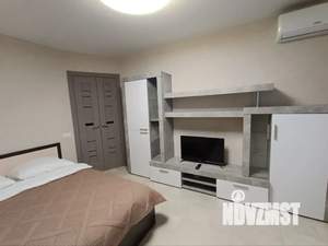 1-к квартира, посуточно, 35м2, 10/25 этаж