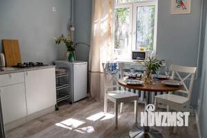 1-к квартира, посуточно, 42м2, 2/6 этаж