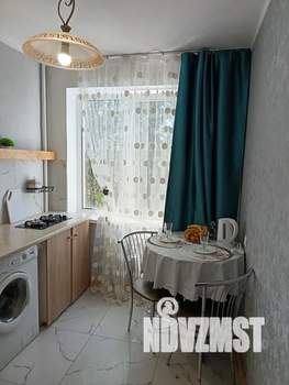 1-к квартира, посуточно, 30м2, 4/9 этаж