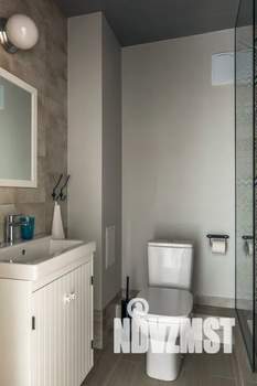 1-к квартира, посуточно, 37м2, 11/16 этаж