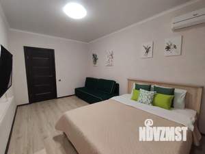 1-к квартира, посуточно, 37м2, 6/22 этаж