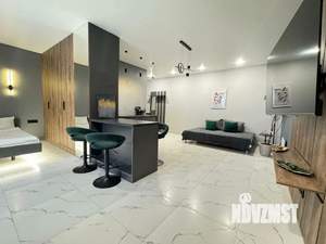 Студия квартира, посуточно, 43м2, 1/3 этаж