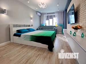 1-к квартира, посуточно, 40м2, 22/24 этаж