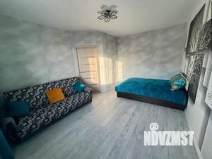 1-к квартира, посуточно, 35м2, 18/18 этаж