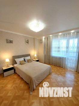 1-к квартира, посуточно, 105м2, 1/1 этаж