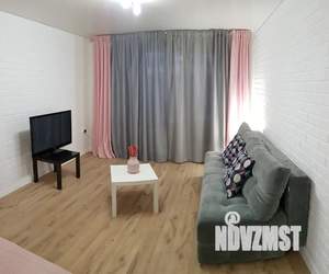 1-к квартира, посуточно, 38м2, 7/8 этаж
