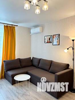 1-к квартира, посуточно, 40м2, 21/25 этаж