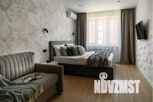 1-к квартира, посуточно, 40м2, 7/10 этаж