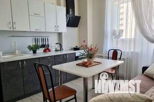 1-к квартира, посуточно, 43м2, 5/18 этаж