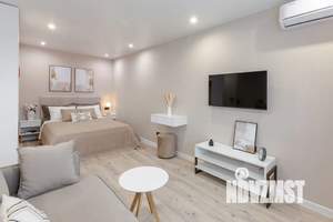 Студия квартира, посуточно, 34м2, 7/9 этаж