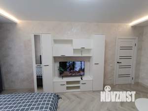 1-к квартира, посуточно, 40м2, 16/16 этаж