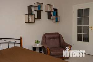 1-к квартира, посуточно, 45м2, 1/6 этаж