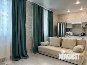 Студия квартира, посуточно, 35м2, 7/25 этаж