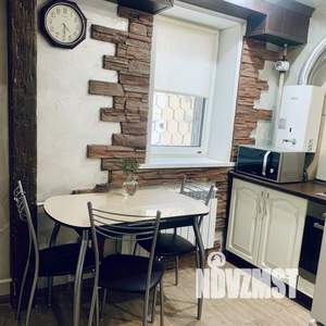 2-к квартира, посуточно, 46м2, 1/1 этаж