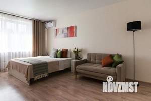 1-к квартира, посуточно, 38м2, 1/1 этаж