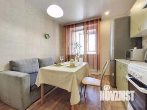 1-к квартира, посуточно, 52м2, 1/1 этаж