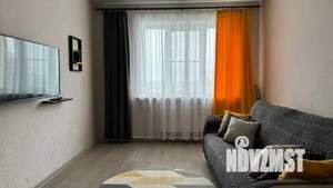 1-к квартира, посуточно, 37м2, 1/1 этаж