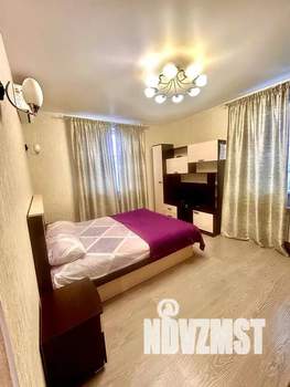 1-к квартира, посуточно, 40м2, 18/25 этаж