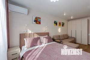 1-к квартира, посуточно, 40м2, 7/18 этаж