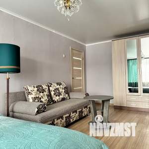 1-к квартира, посуточно, 34м2, 7/9 этаж